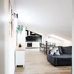 Apartment Mansarda Belli *