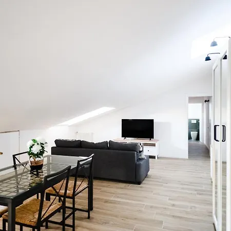 Mansarda Belli * ראבנה