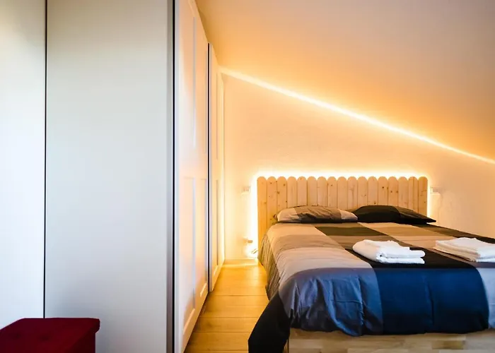 Lägenhet Mansarda Belli